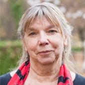 キャシー・マッキノン