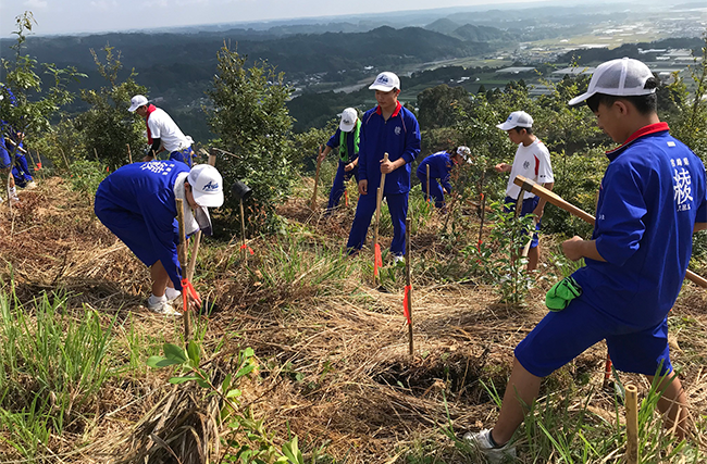 第2回宮崎県綾町イオンの森づくり植樹_1