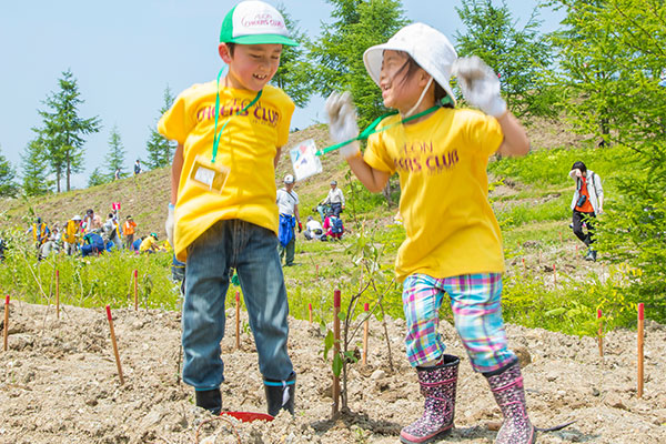 北海道 厚真町植樹