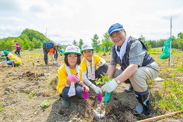 北海道 厚真町植樹